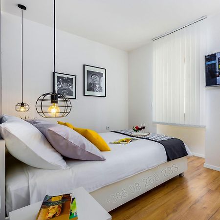 Rijeka Apartments Terra I & II Buitenkant foto
